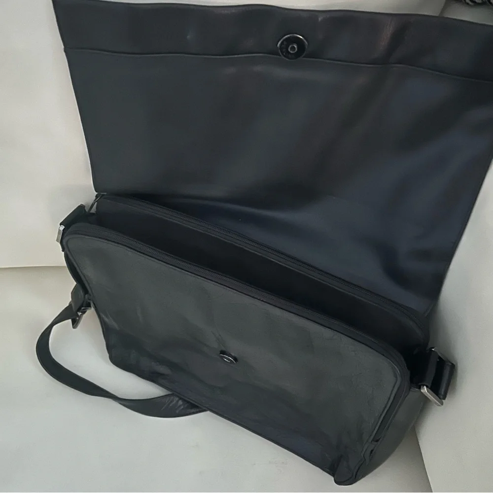 Perlina Black Leather Laptop/Messenger Bag